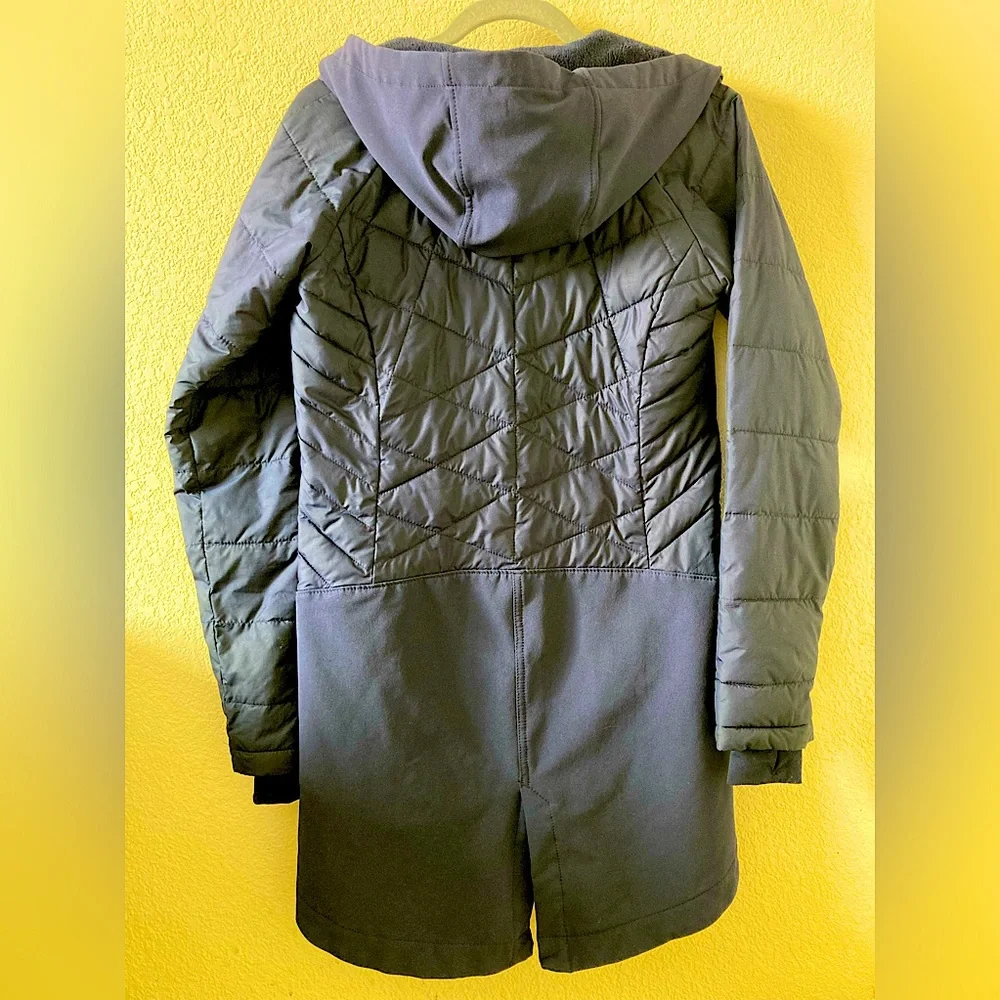 Columbia Navy Blue Mid thigh length Puffer Jacket lightweight contoured fit XS - Picture 11 of 14